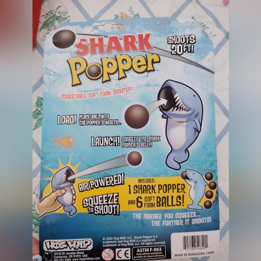 Shark Popper Foam Shooter Toy Hog Wild NIP - Picture 2 of 2